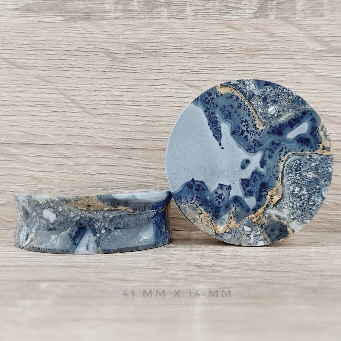 1 5/8” / 41mm Dendritic Maligano Jasper