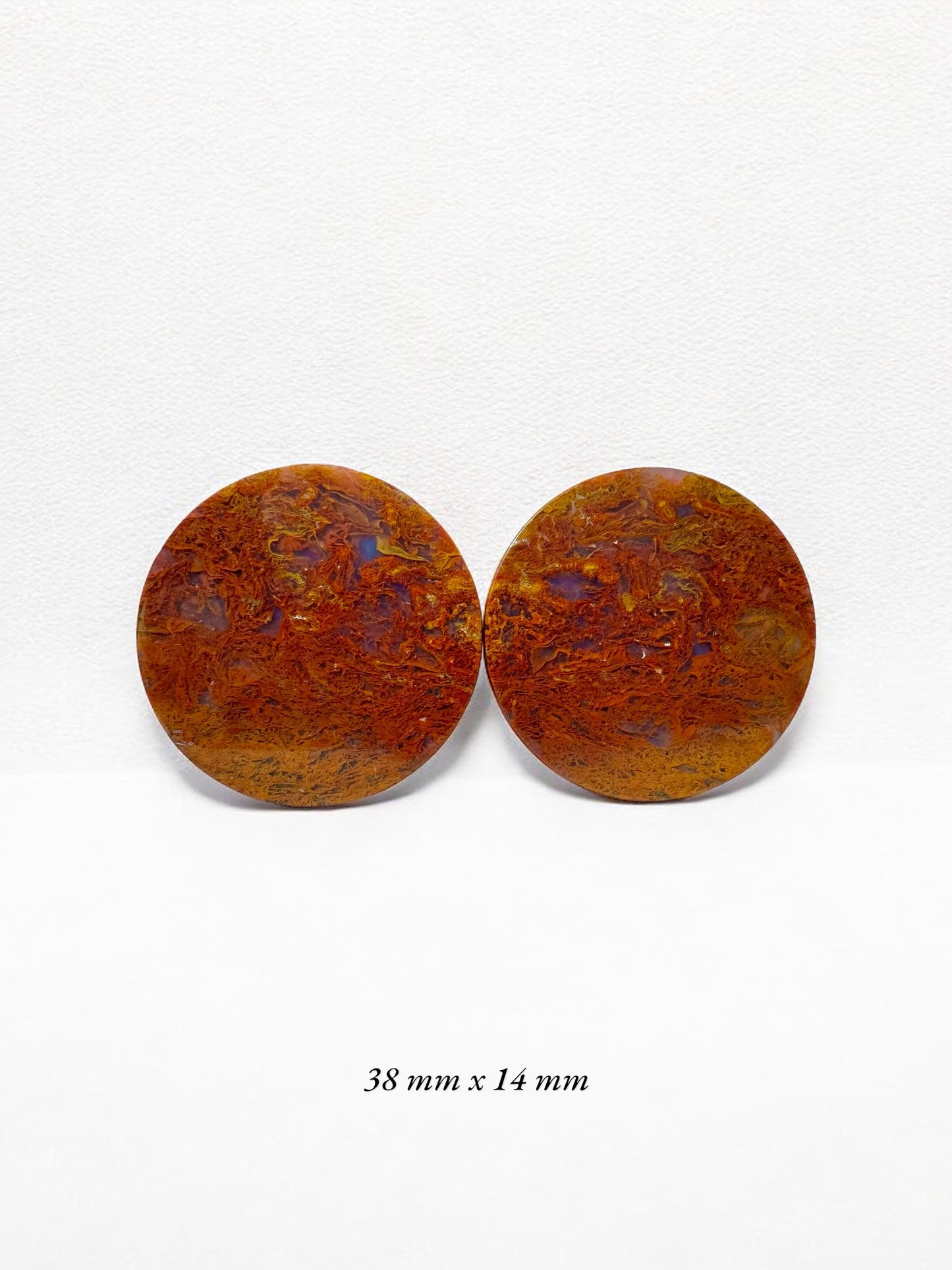 1 1/2” / 38mm Red Moss Agate