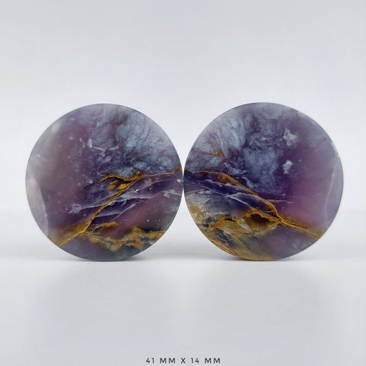 1 5/8” / 41mm Purple Chalcedony