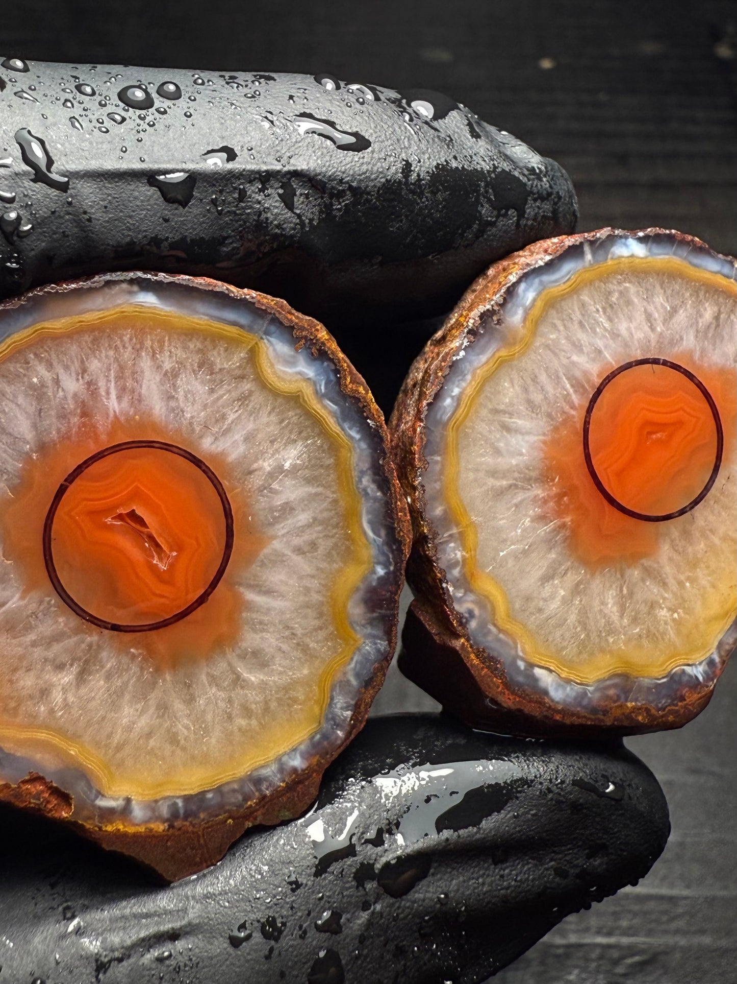 8mm Red Warring State Agate Geode