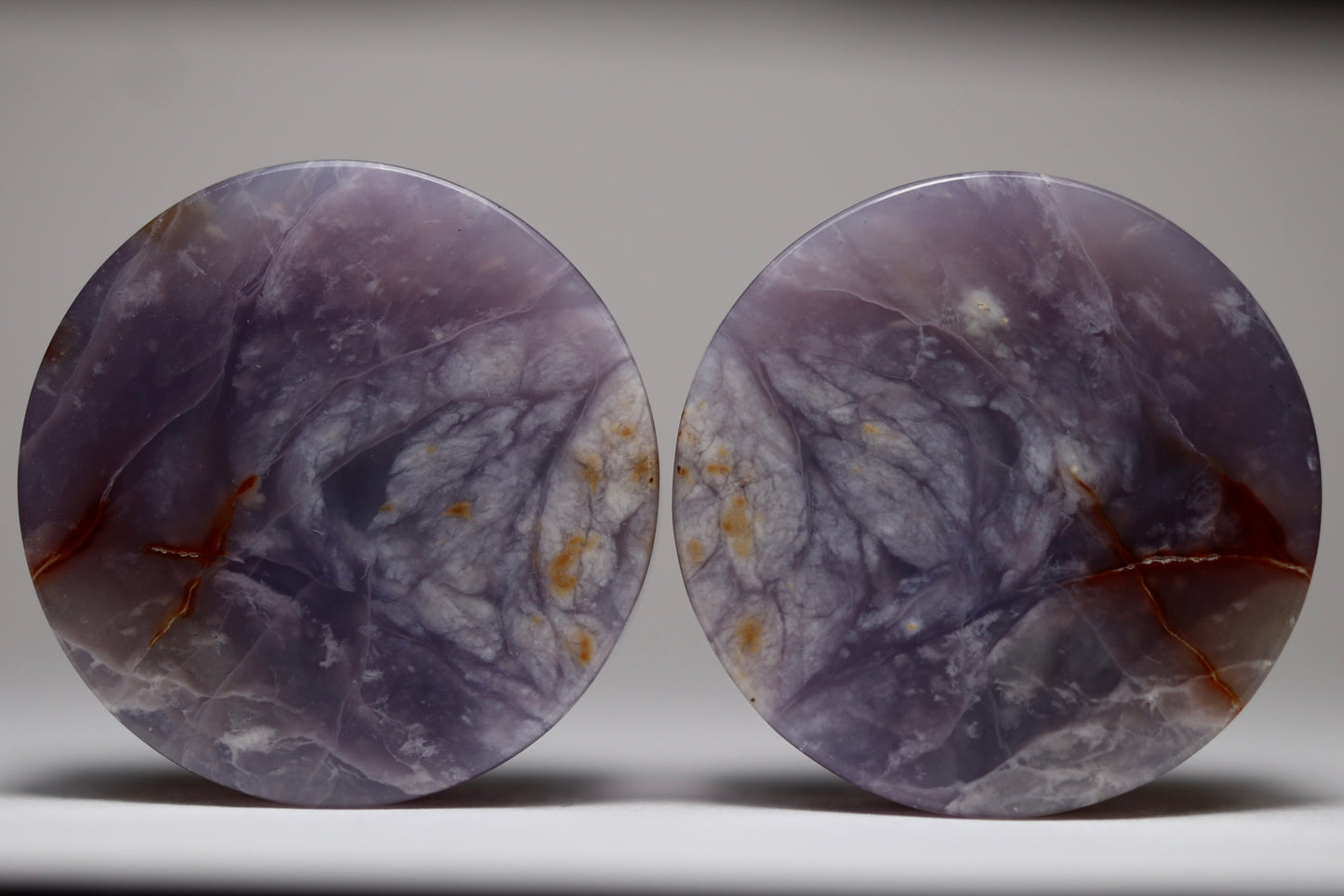 1 1/8” / 28mm Purple Chalcedony