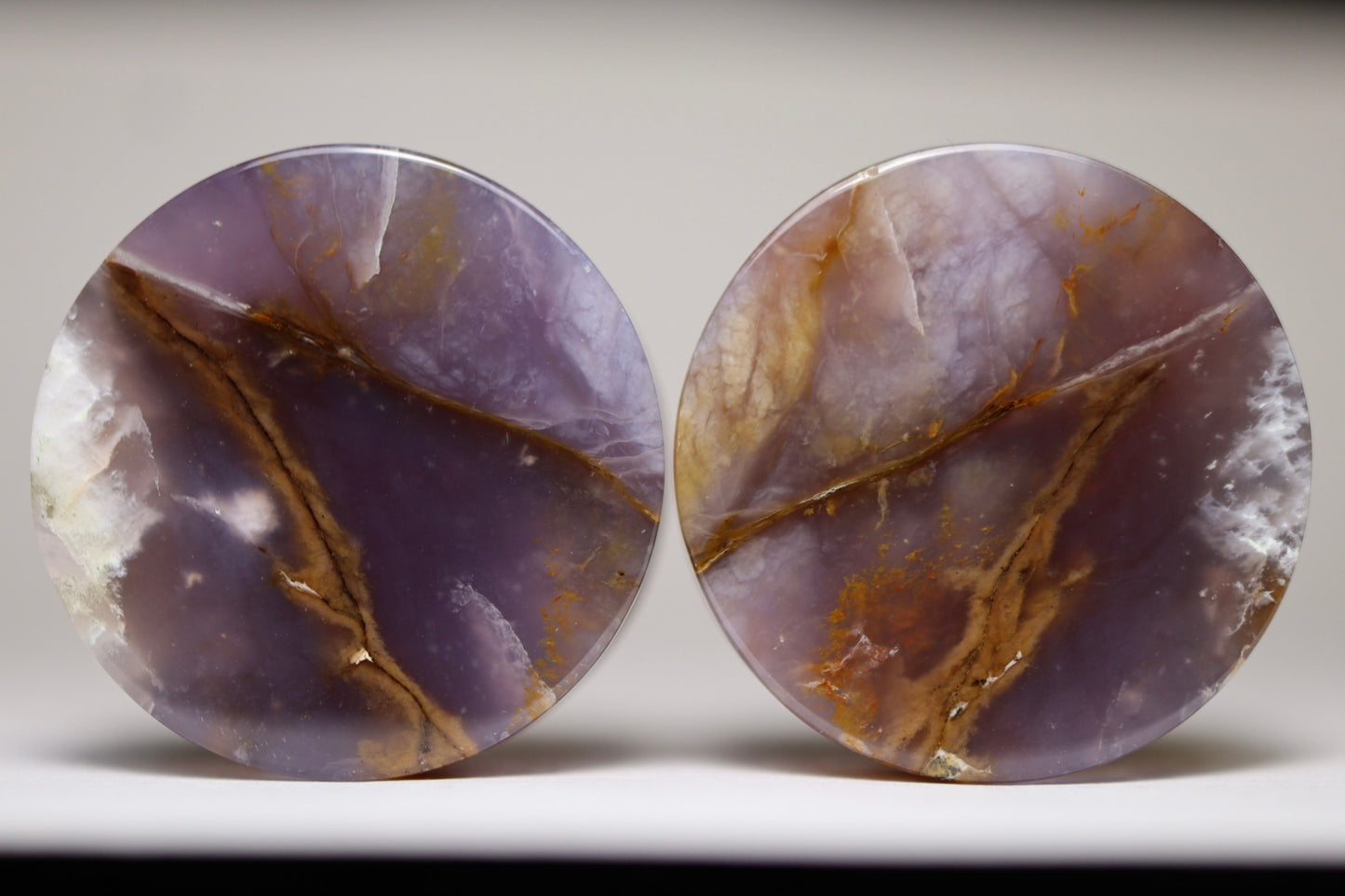 1 1/8” / 28mm Purple Chalcedony