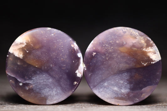 1 1/8” / 28mm Purple Chalcedony